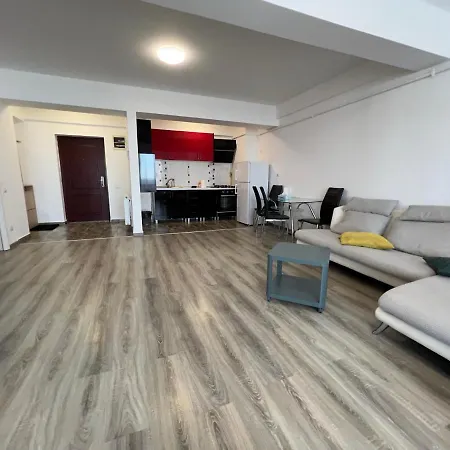 93 - Roof View Apartment *